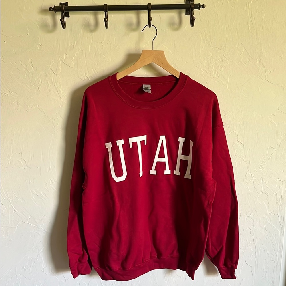 Gildan Red Crewneck Sweater with Utah Print
